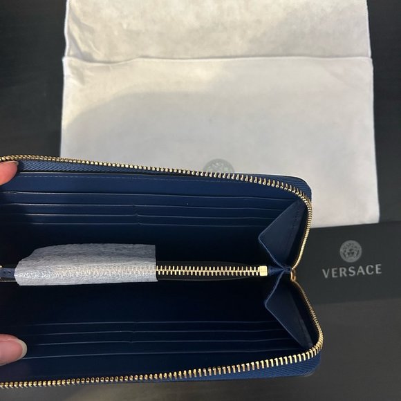 Versace Large Dark Blue Wallet - Picture 4 of 8